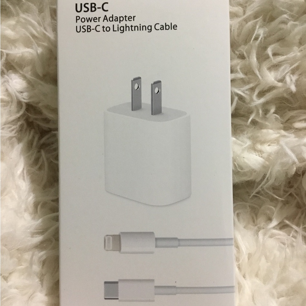 USB-C Power Adapter and Cable fast charge